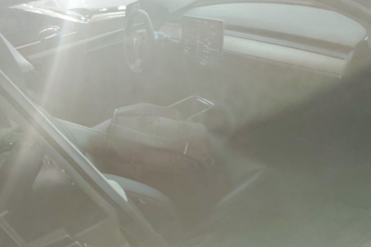 Used Tesla Model Y 2021 Standard Range Rear-Wheel Drive Version
