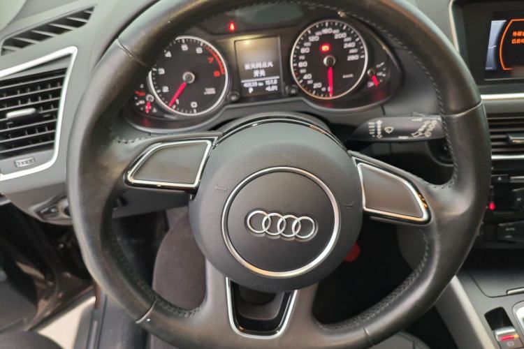 Used Audi Q5 2015 40 TFSI Trendy Edition
