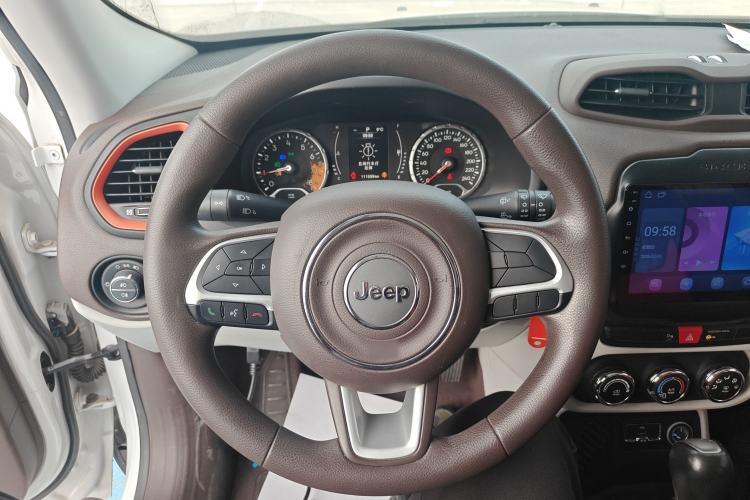 Used  Renegade 2017 180T Automatic High-Energy Version