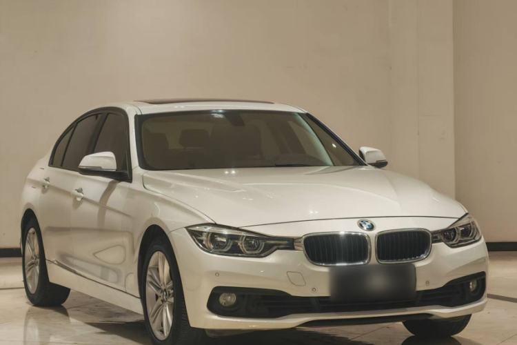 Used BMW 3 Series 2016 320i Fashion Model
