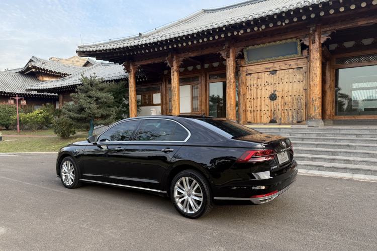 Used Volkswagen Phideon 2018 Revised Version 380TSI Two-Wheel-Drive Flagship Edition
