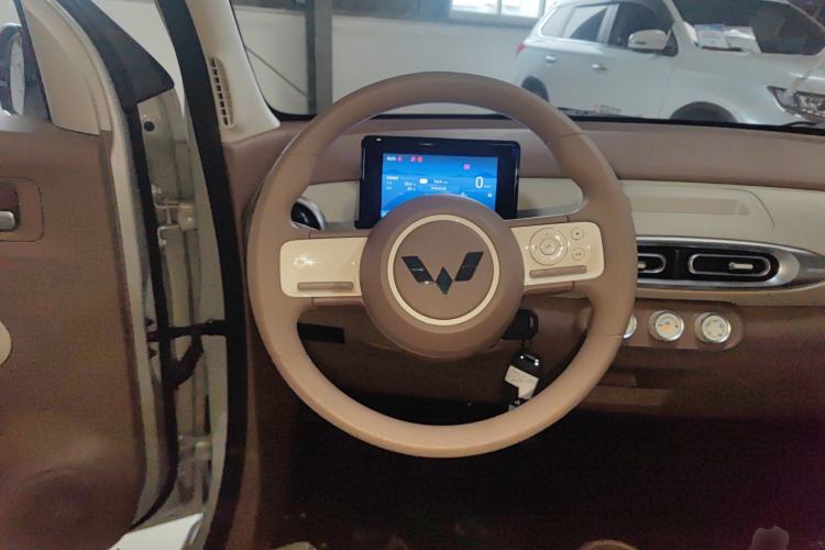 Used Wuling Hongguang MINIEV 2025 Four-Door Version Premium Edition
