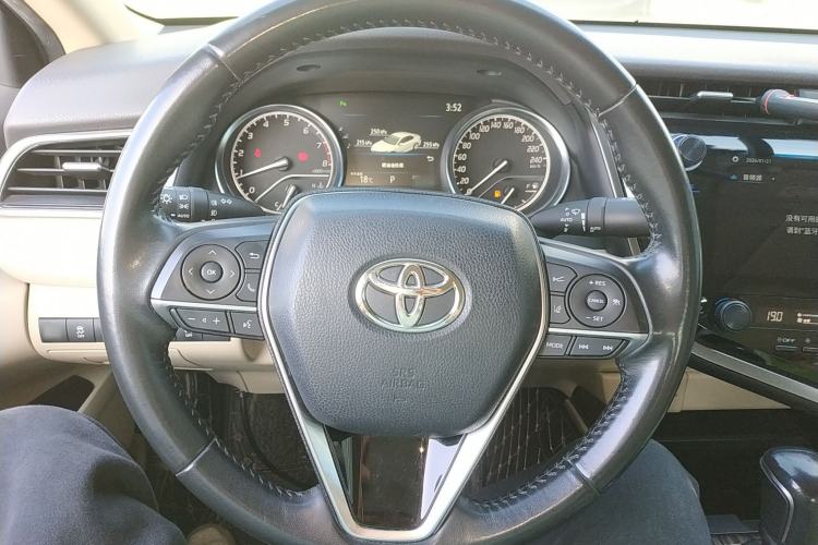 Used Toyota Camry 2019 2.5G Luxury Edition China VI Standard