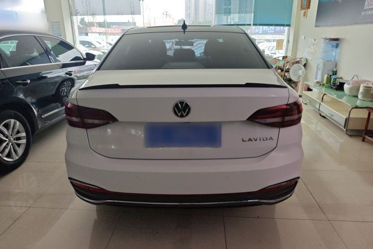 Used Volkswagen Lavida 2023 1.5L Automatic Full-Comfort Edition
