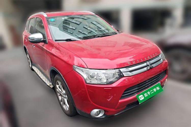 Used Mitsubishi Outlander (Import) 2014 2.4L 4x4 Deluxe Value Edition 5 Seats
