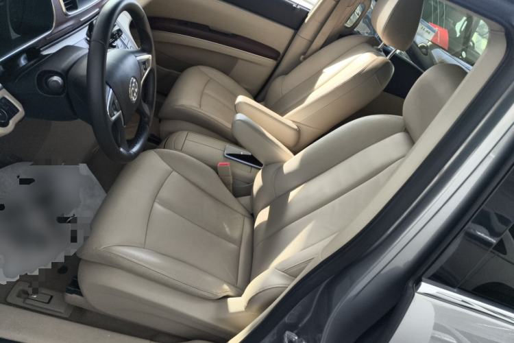 Used Buick GL8 2018 28T Luxury Model China VI Standard