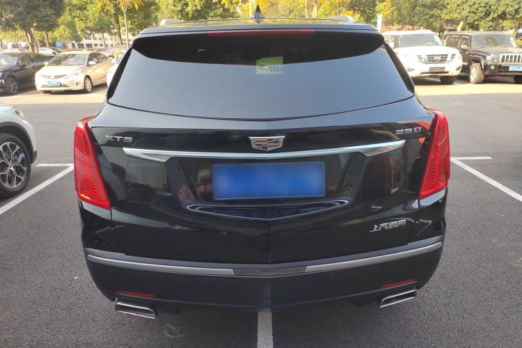 Used Cadillac XT5 2018 25T Luxury Model
