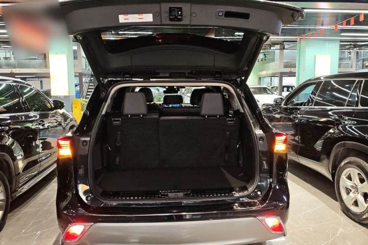 Used Toyota Highlander 2022 Dual-Engine 2.5L Four-Wheel Drive Prestige Version 7 Seats