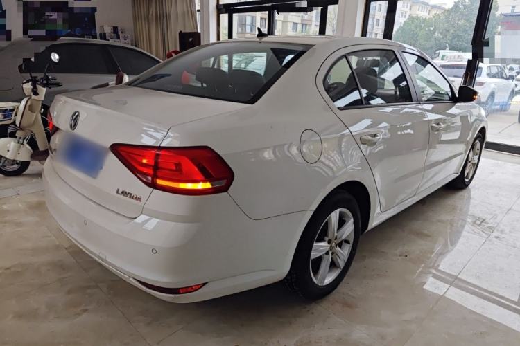 Used Volkswagen Lavida 2017 1.6L Automatic Fashion Edition
