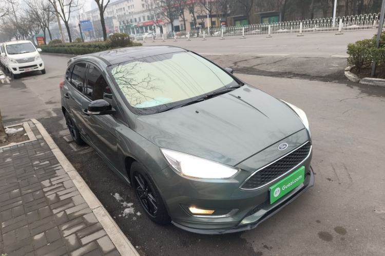 Used Ford Focus 2015 Hatchback 1.6L Automatic Fashion Edition