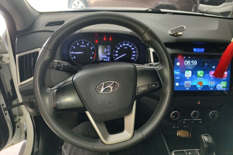 Used Hyundai ix25 2015 1.6L Automatic Two-Wheel Drive Smart GLS Trim
