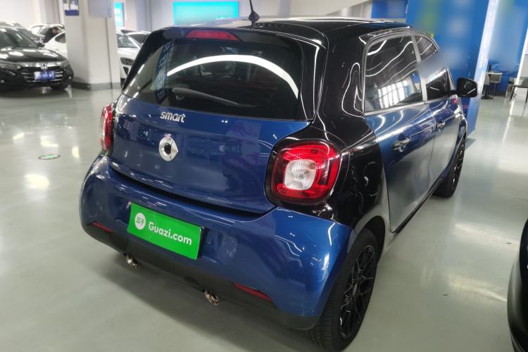 Used  forfour 2016 1.0L 52 kW Dynamic Edition