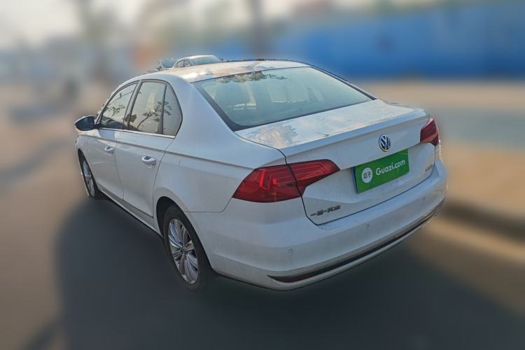 Used Volkswagen Bora 2016 1.6L manual Comfort trim level
