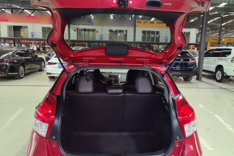 TDK.VehicleDetails.img