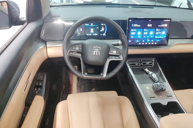 Used BYD Song Pro New Energy 2025 Second-Generation DM-i 75KM Leading Edition
