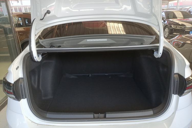 Used Volkswagen Lavida 2023 New Rui 1.5L Automatic New Yi Edition