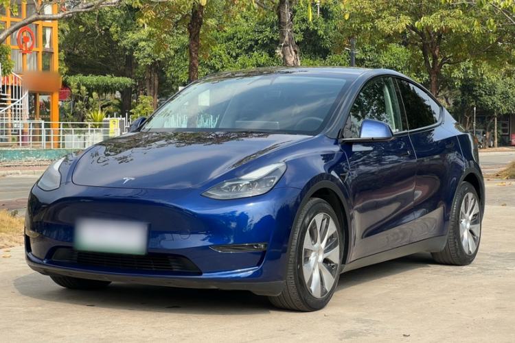 Used Tesla Model Y 2021 Long-Range All-Wheel-Drive Version