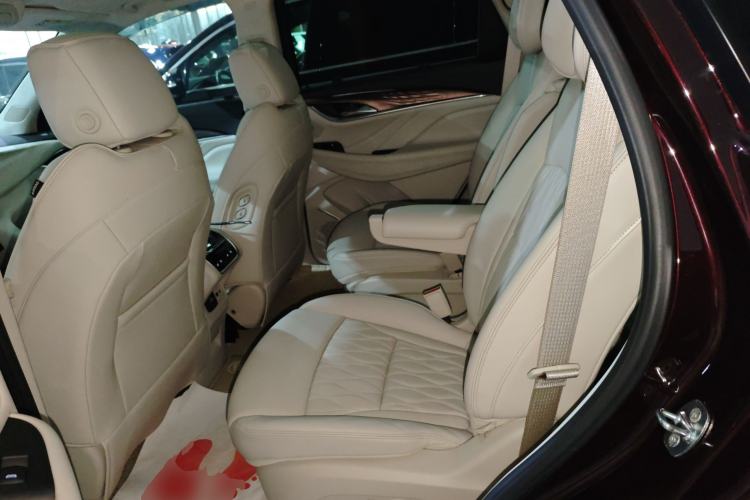 Used Buick Enclave 2022 652T 4x4 Avenir 6-Seater
