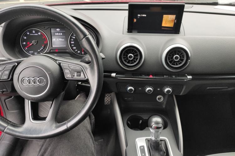 Used Audi A3 2017 Limousine 35 TFSI Fashion Model
