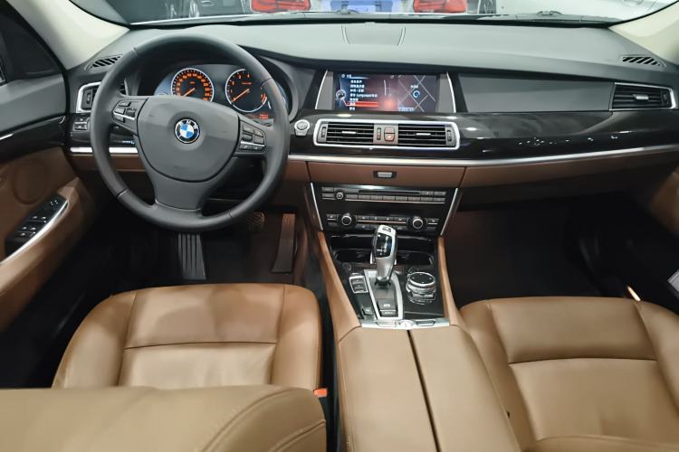 Used BMW 5 Series GT 2014 528i Leading Model