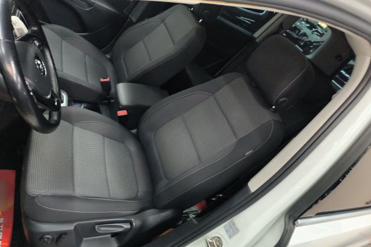 Used Volkswagen Sharan 2016 280TSI Enjoyment Model 7-Seater
