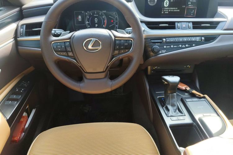 Used Lexus ES 2018 200 Excellence Edition China V Standard