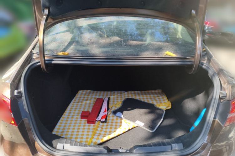 Used Ford Escort 2015 1.5L Automatic Fashion Model
