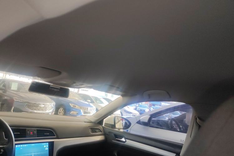 Used Volkswagen Lamando 2017 230TSI DSG Fashion Edition
