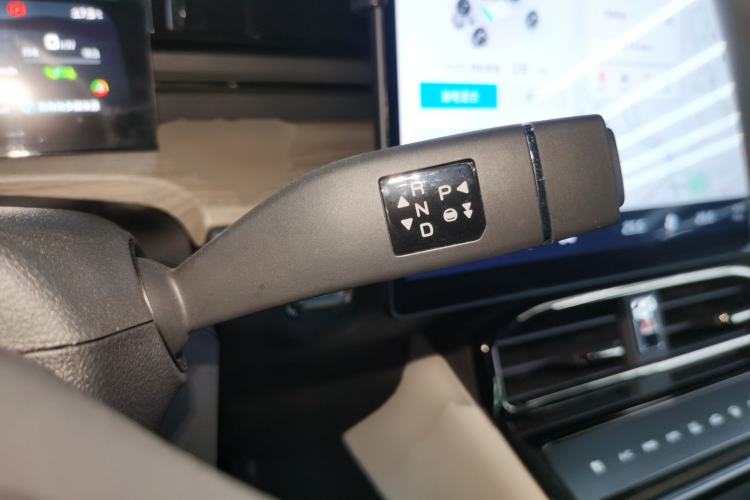 Used  Shanhai L6 2024 1.5TD DHT MAX
