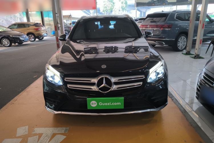 Used Mercedes-Benz GLC 2018 Refreshed GLC 300 4MATIC Dynamic Edition