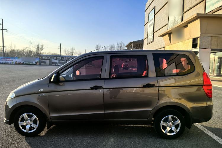 Used Wuling Hongguang 2015 1.5L S Basic Version China V Standard
