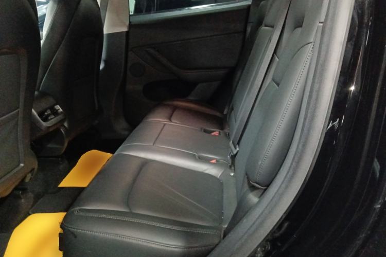 Used Tesla Model Y 2021 Long-Range All-Wheel-Drive Version
