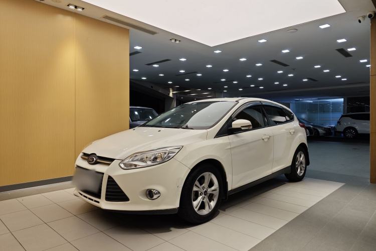Used Ford Focus 2015 Hatchback 1.6L Automatic Fashion Edition