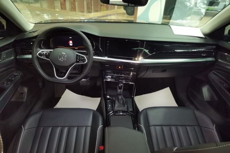 Used Volkswagen Passat 2023 Revised 330TSI Elite Edition
