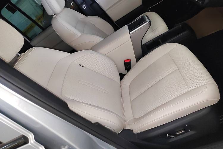 Used  V23 2025 501 Four-Wheel Drive Advanced Version
