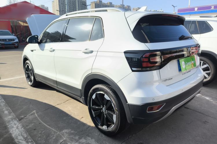 Used Volkswagen Tacqua 2021 200TSI DSG JoyConnect Edition