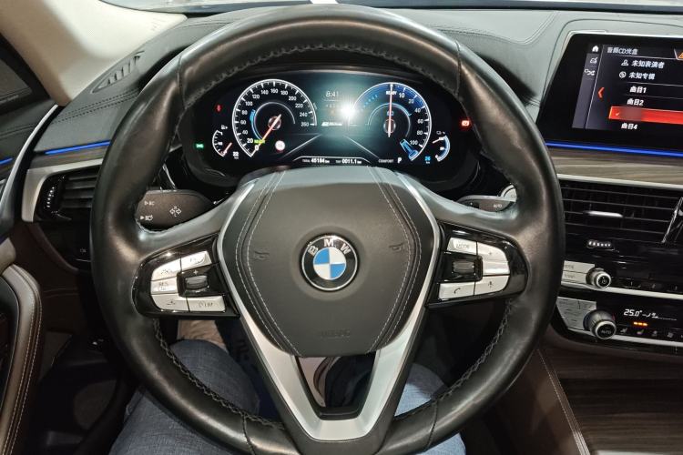 Used BMW 5 Series New Energy 2019 Updated 530Le Pioneer Edition
