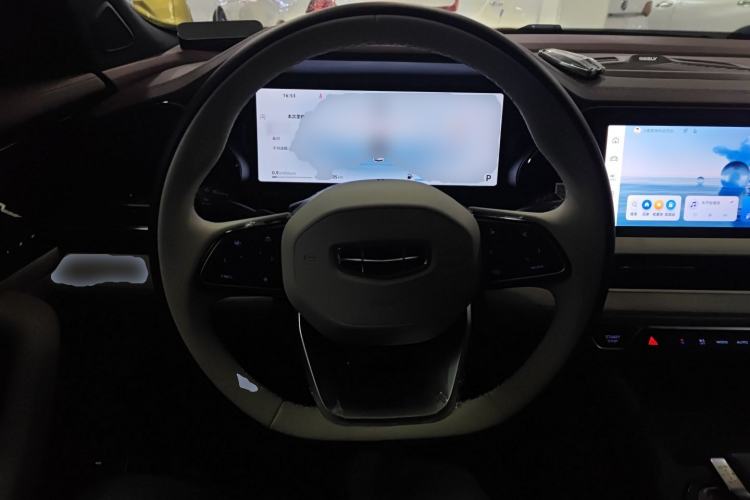 Used Geely Auto Monjaro L 2024 2.0TD High-Power Automatic Two-Wheel Drive Yunqi Version
