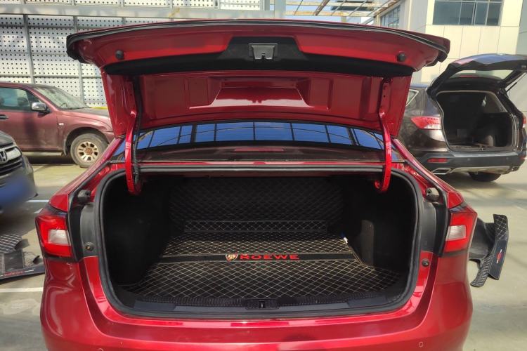 Used Roewe i5 2020 1.5L Automatic 4G Connected Linghao Edition