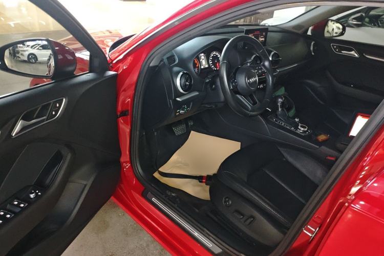 Used Audi A3 2019 Sportback 35 TFSI Style Version China V Emission Standard
