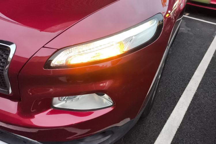 Used  Cherokee 2017 2.4L Leading Edition
