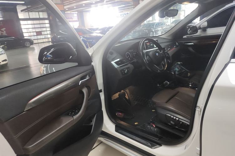 Used BMW X1 2019 xDrive20Li Luxury Model
