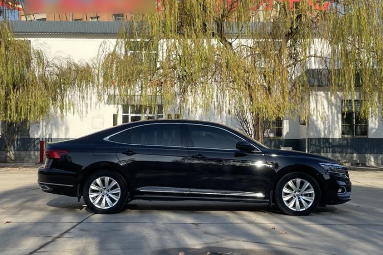 Used Volkswagen Passat 2020 330TSI Elite Edition China VI
