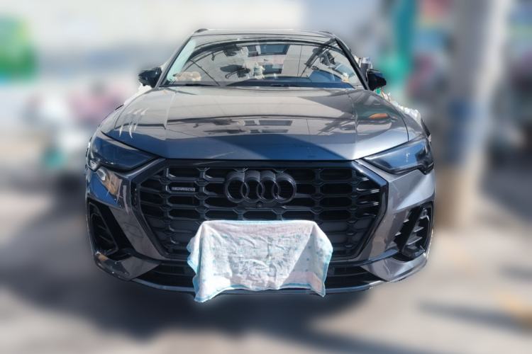 Used Audi Q3 2021 40 TFSI Fashion Dynamic Model