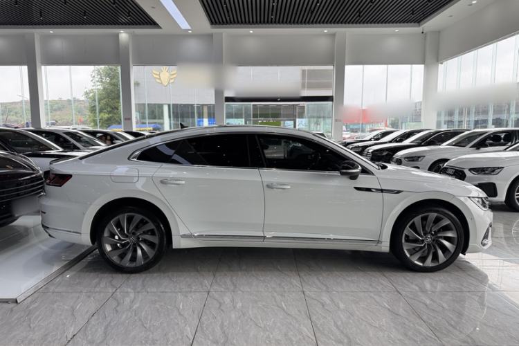 Used Volkswagen FAW-Volkswagen CC 2021 380TSI Striking Edition
