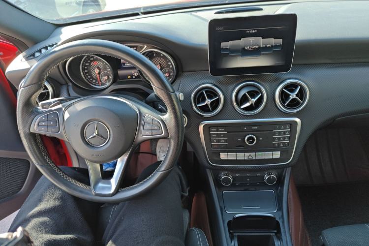 Used Mercedes-Benz A-Class 2017 A 200 Fashion Model
