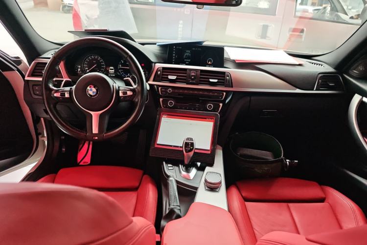 Used BMW 3 Series 2019 320i M Sport Night Edition
