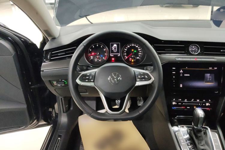 Used Volkswagen Magotan 2020 330TSI DSG Leading Model
