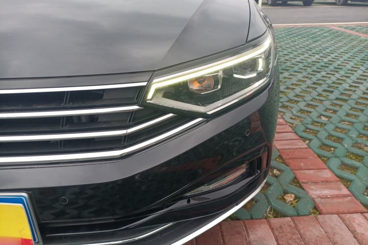 Used Volkswagen Magotan 2020 280TSI DSG Comfort Edition
