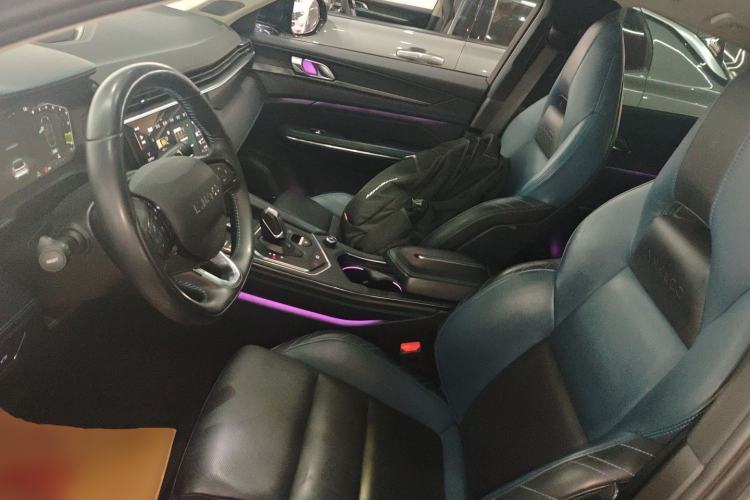 Used Lynk & Co 05 2020 2.0TD Two-Wheel Drive Shine Halo
